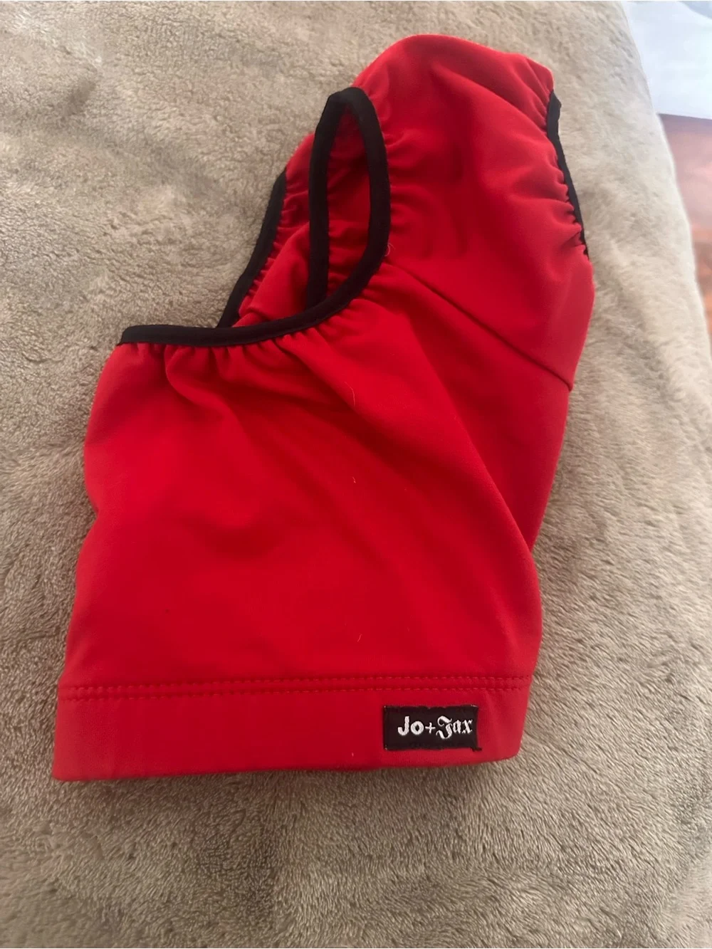 Girls Jo n Jax red puffed sleeve sports bra